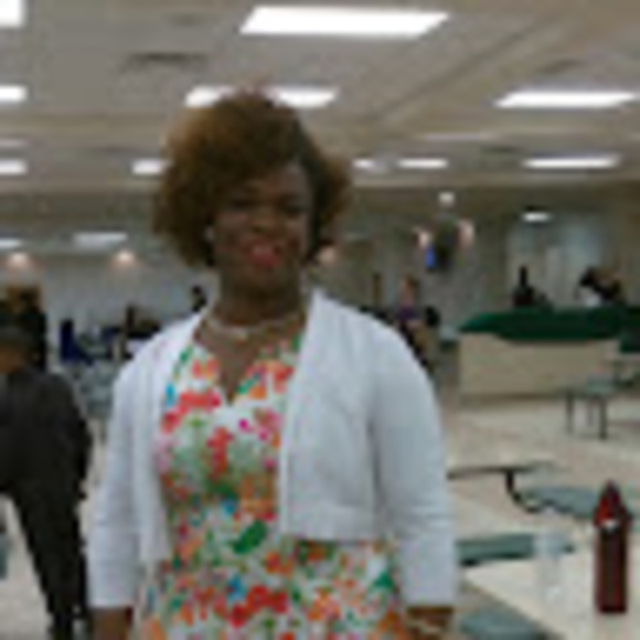 deedeethomas321